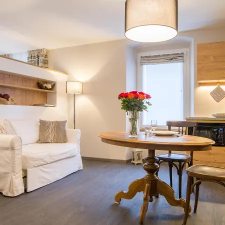 Hotel La Romantica Le Prese