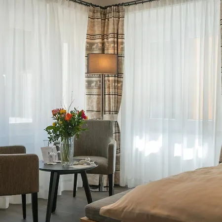 La Romantica 3* Le Prese