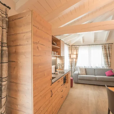 La Romantica 3* Le Prese