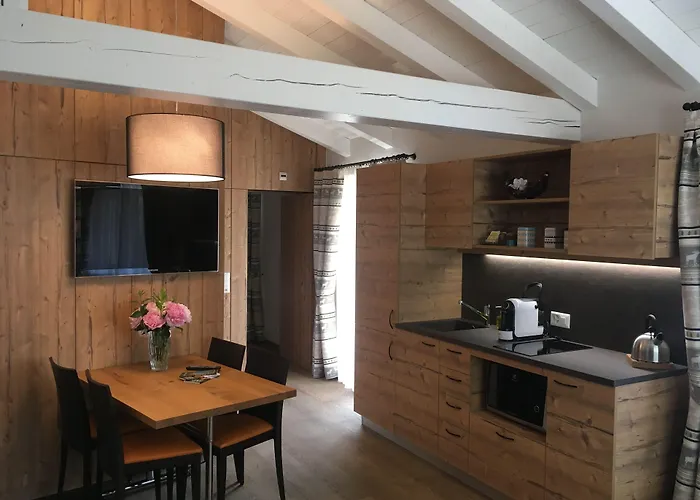 La Romantica Szálloda 3*